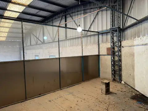 Galpon en Venta 25  mts Fondo
