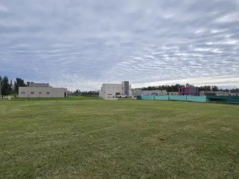 Terreno en Venta 20  mts Frente