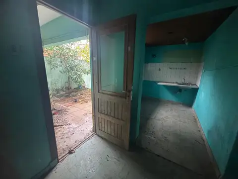 Depto Tipo Casa en Venta 40 años