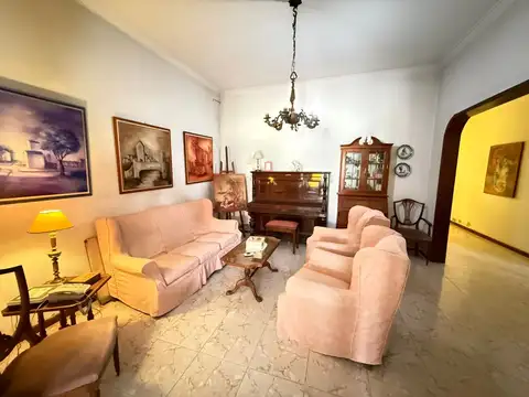 Casa en Venta en Valentin Alsina, USD 130.000