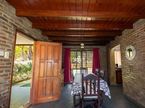 Casa en Venta con 1 cochera