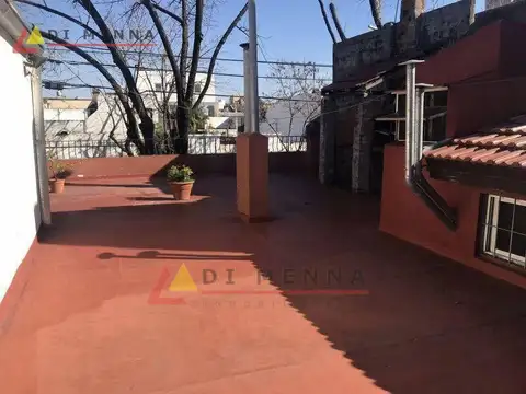 Depto Tipo Casa en Alquiler de 3 dormitorios