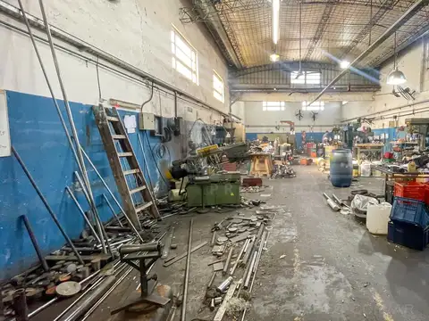 Bodega-Galpon Venta - Munro-Oeste