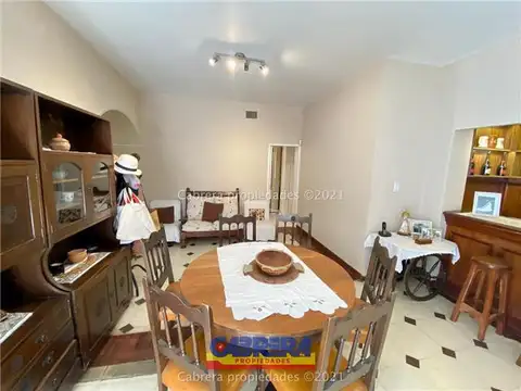Casa en Venta con 1 cochera
