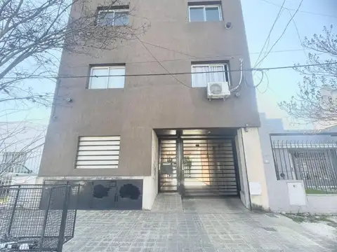 Departamento c/ cochera en Venta