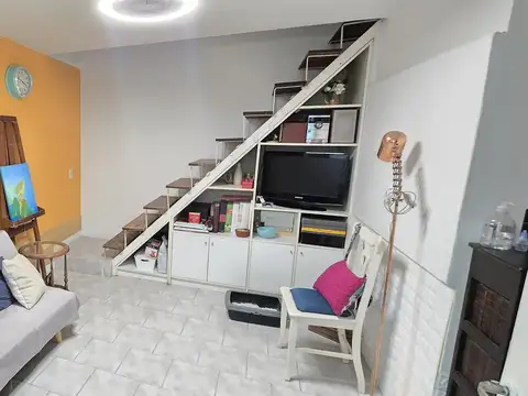 Depto Tipo Casa en Venta de 2 ambientes