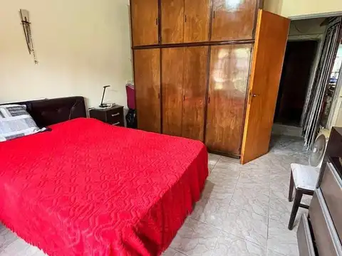 CASA EN BLOCK CON QUINCHO EN GUERNICA