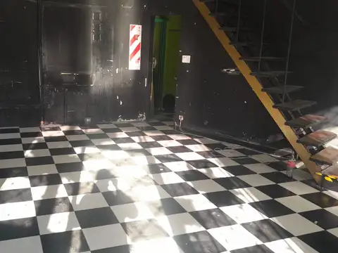 Local en Alquiler en Villa del Parque, $ 650.000