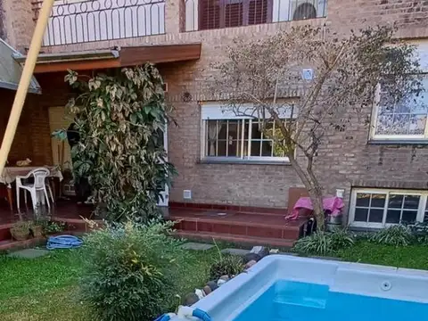 Casa en Venta en Luis Guillon, USD 250.000