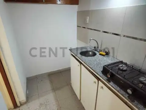 Local en Venta en Flores, USD 40.000