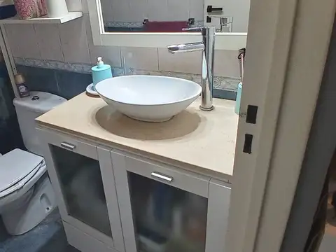 Depto Tipo Casa en Venta con 1 cocheras