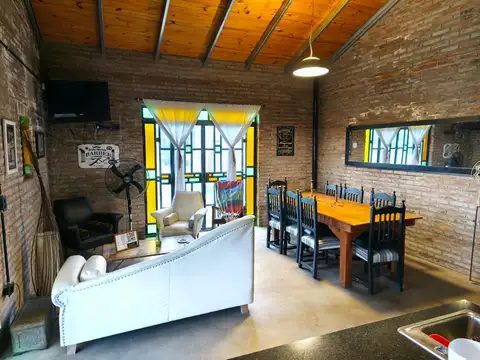 Casa en Alquiler en Ibarlucea, USD 1.500