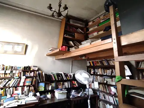 Depto.tipo casa de 6 ambientes en Venta en Almagro