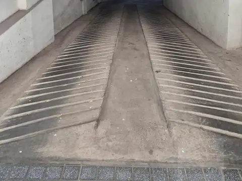 Av. José M Moreno 409