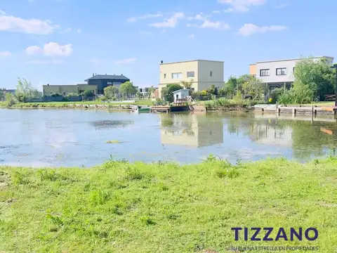 Terreno en Venta en Magallanes - Barrio cerrado, USD 110.000