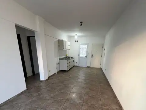 Departamento 3 ambientes con 1 baño