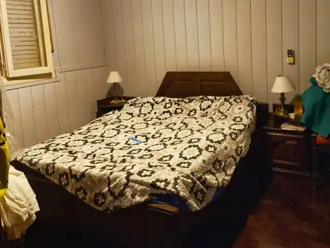 CASA EN VENTA DE PASILLO DOS DORMIS/APTA CREDITO