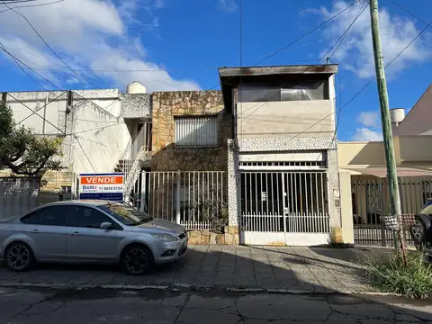 PH TIPO CASA 4 AMB C/PATIO apto credito