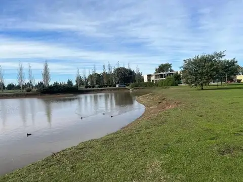 Terreno en Venta en Horizontes al Sur, USD 33.000