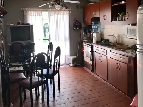 Casa en Venta en Adrogue, USD 82.000