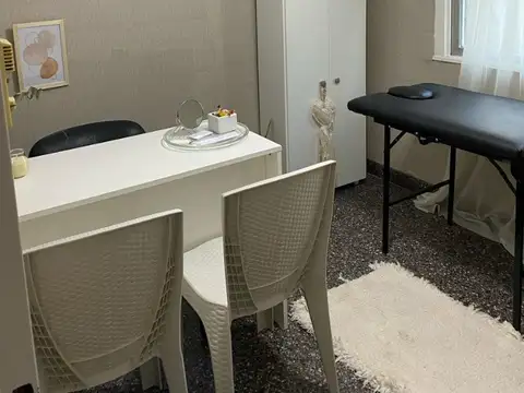 Inmueble En Venta, Apto Para Oficinas O Consultorios Médicos