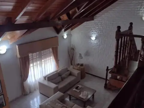 Casa en Venta al Este