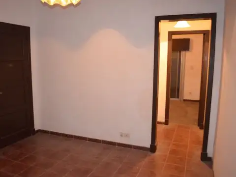 Depto Tipo Casa en Venta de 2 ambientes