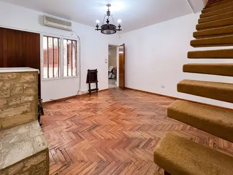 VTA.CASA 6 AMBS.PATIO Y TERRAZA LANÚS.APTO CREDITO