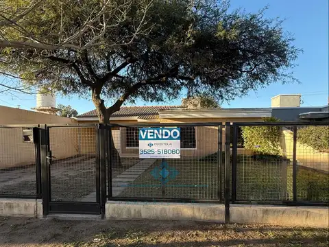 VENTA - CASA 3 DORMITORIOS - COLONIA CAROYA