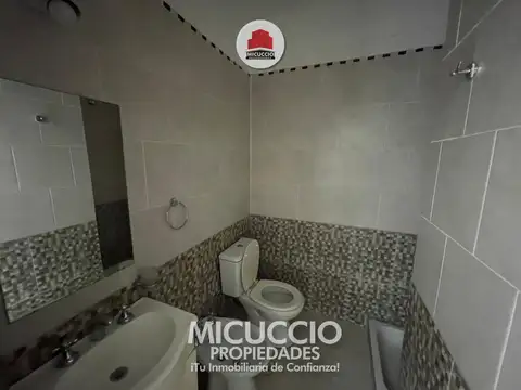 Departamentos con local en venta, Av. Constituyentes N°1525, Garín, Escobar. PERMUTA