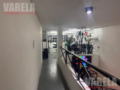 Local en Venta 40 años