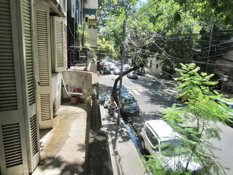 Depto Tipo Casa en Venta 57 años