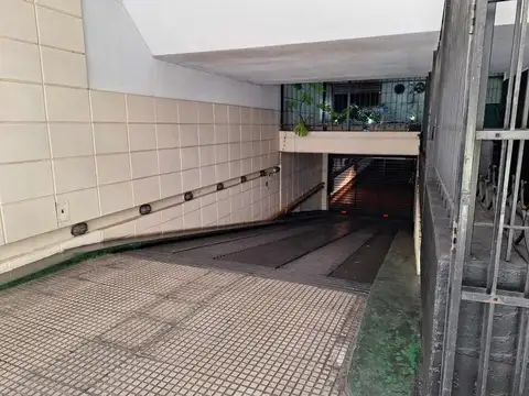 Esmeralda 1066, 3 subsuelo Cochera  10 c/ baulera