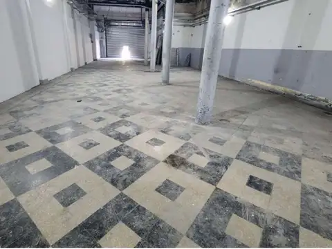 Local en Alquiler 55 años