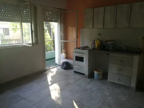 Depto Tipo Casa en Alquiler de 2 dormitorios