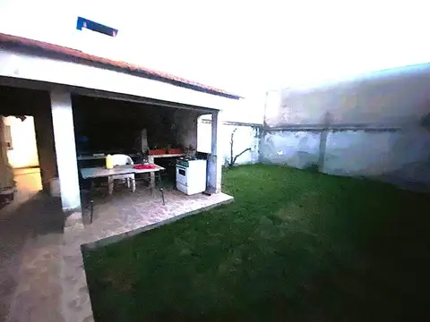 CASA EN VENTA 3 DORMITORIOS EN TOLOSA