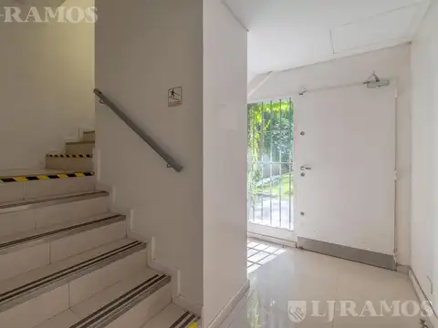 Local en Alquiler - Martinez