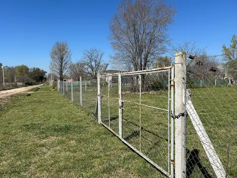 Venta - Lote - sobre esquina- Los Pinos- Exaltación de la Cruz
