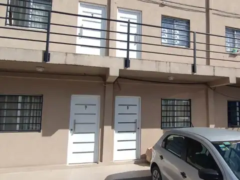 Departamento en alquiler   Ubicado en la calle Las Magnolias, Del Viso.