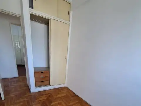 Departamento en Alquiler en Avellaneda, $ 550.000