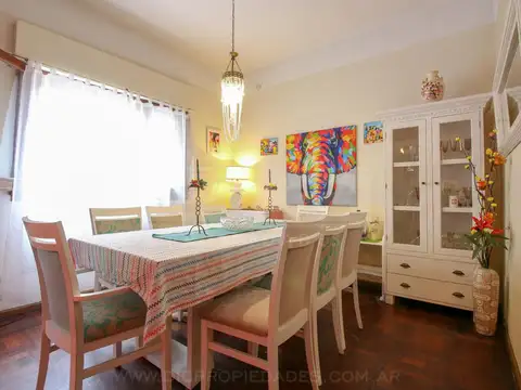 Casa 4 ambientes con 3 baños