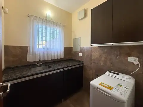 Casa en Venta al Este