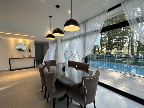 Casa en Alquiler en Mar Del Plata, USD 3.000