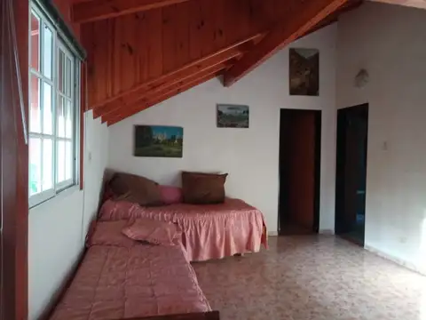 Quinta en Alquiler Temporal con 1 cochera