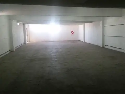 Galpn en Venta de 1670 m/2 en 5 plantas