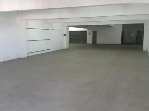 Galpon en Venta en Villa Lynch, USD 800.000