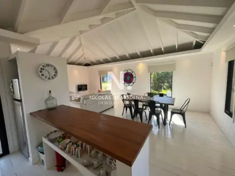 En venta casa de 2 dormitorios en Arenas de Jose Ignacio.