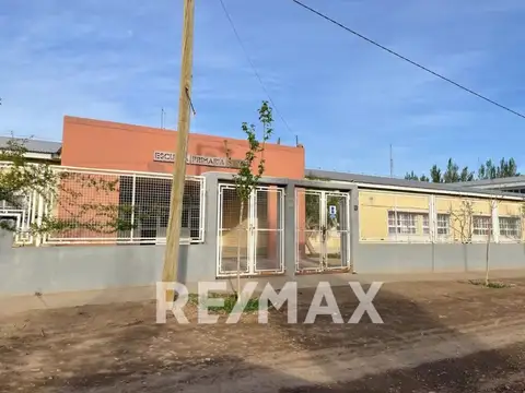 Terreno en Venta en Contralmirante Cordero, USD 8.300