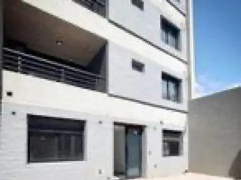 departamento dos dormitorios patio exclusivo abasto centro rosario