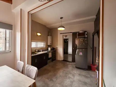 Depto Tipo Casa en Venta de 5 ambientes